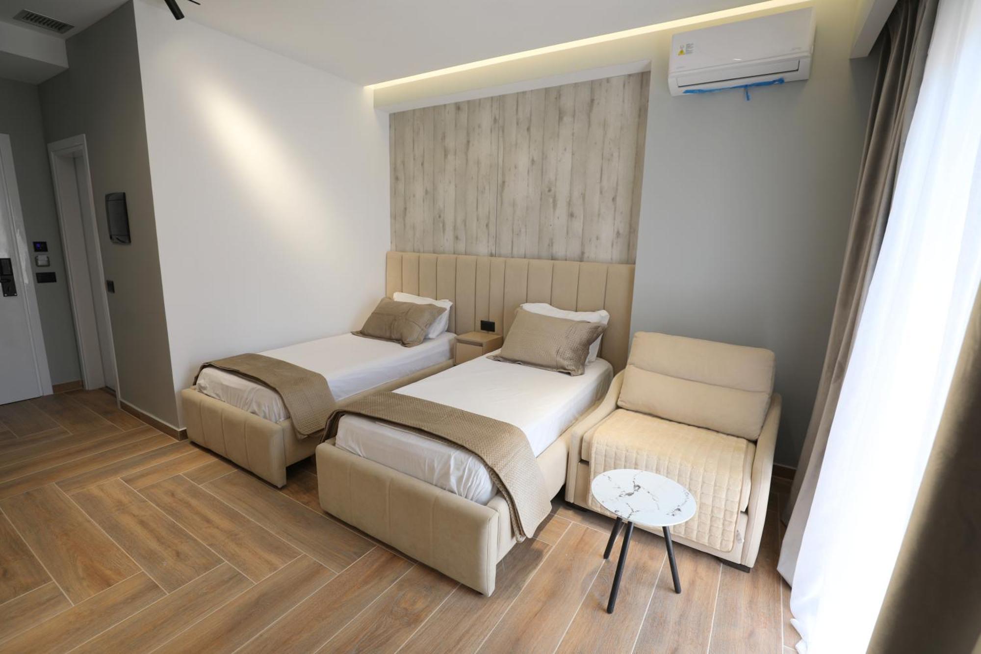 Apartments Romario Sarandë Buitenkant foto