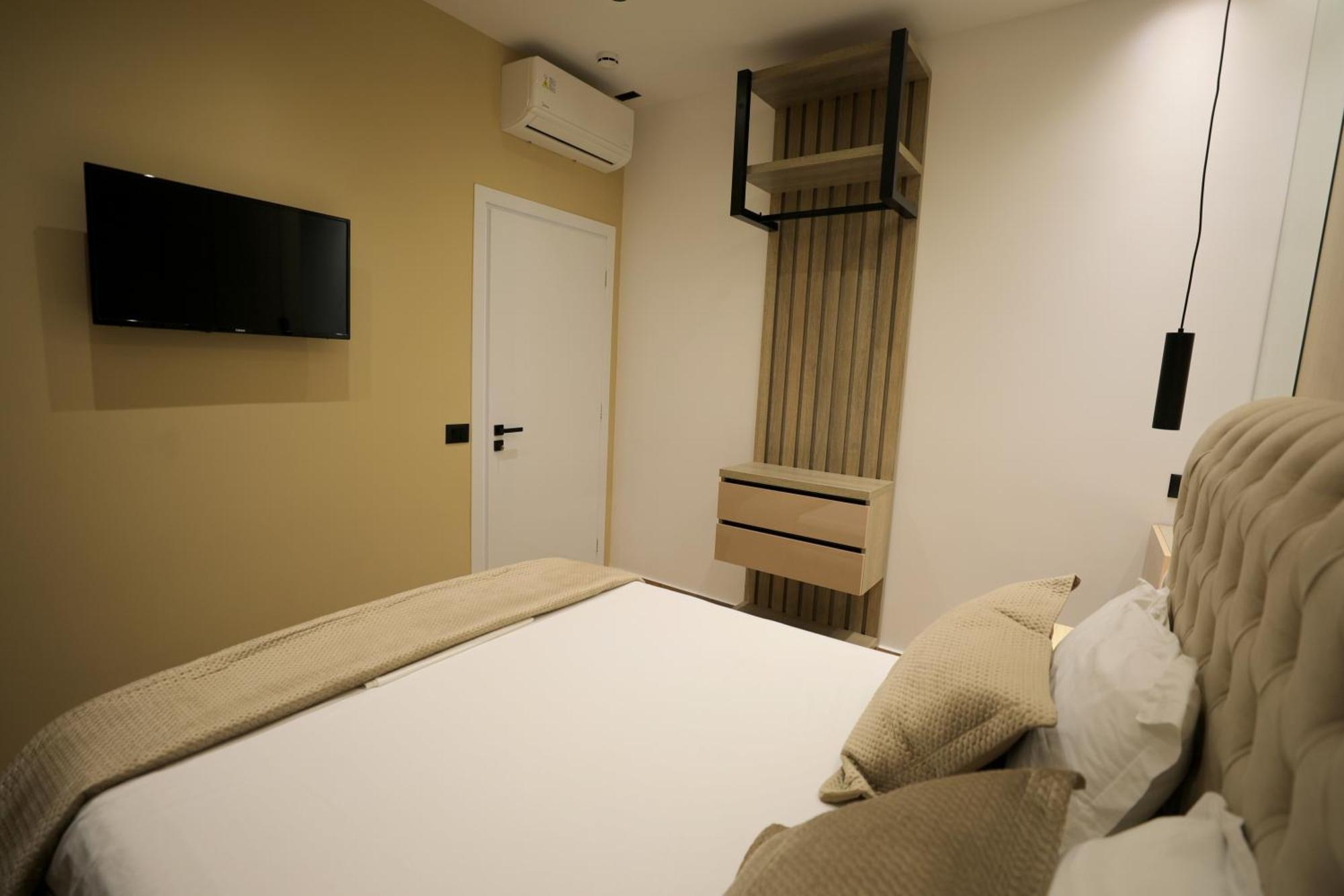 Apartments Romario Sarandë Buitenkant foto