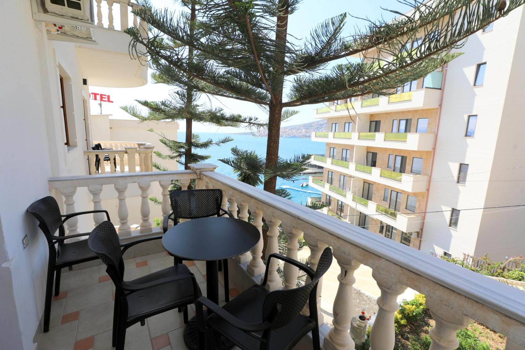 Apartments Romario Sarandë Buitenkant foto