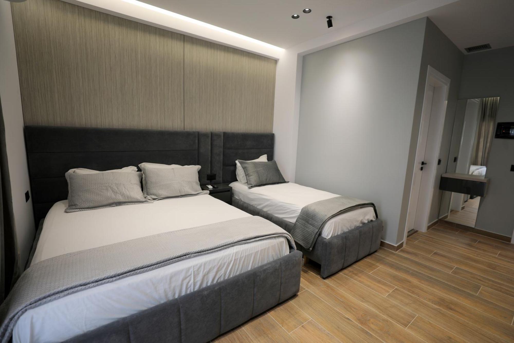 Apartments Romario Sarandë Buitenkant foto