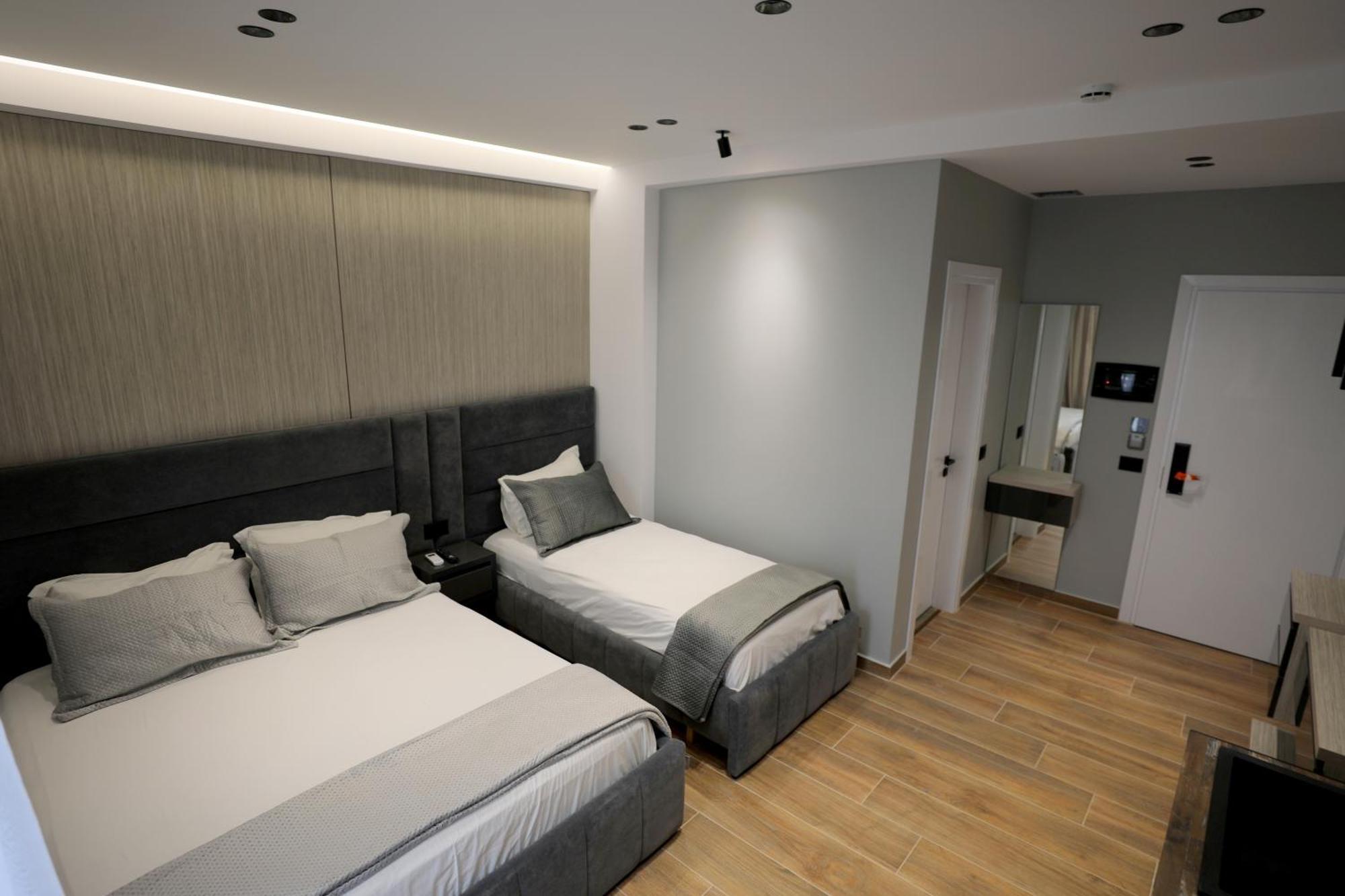 Apartments Romario Sarandë Buitenkant foto
