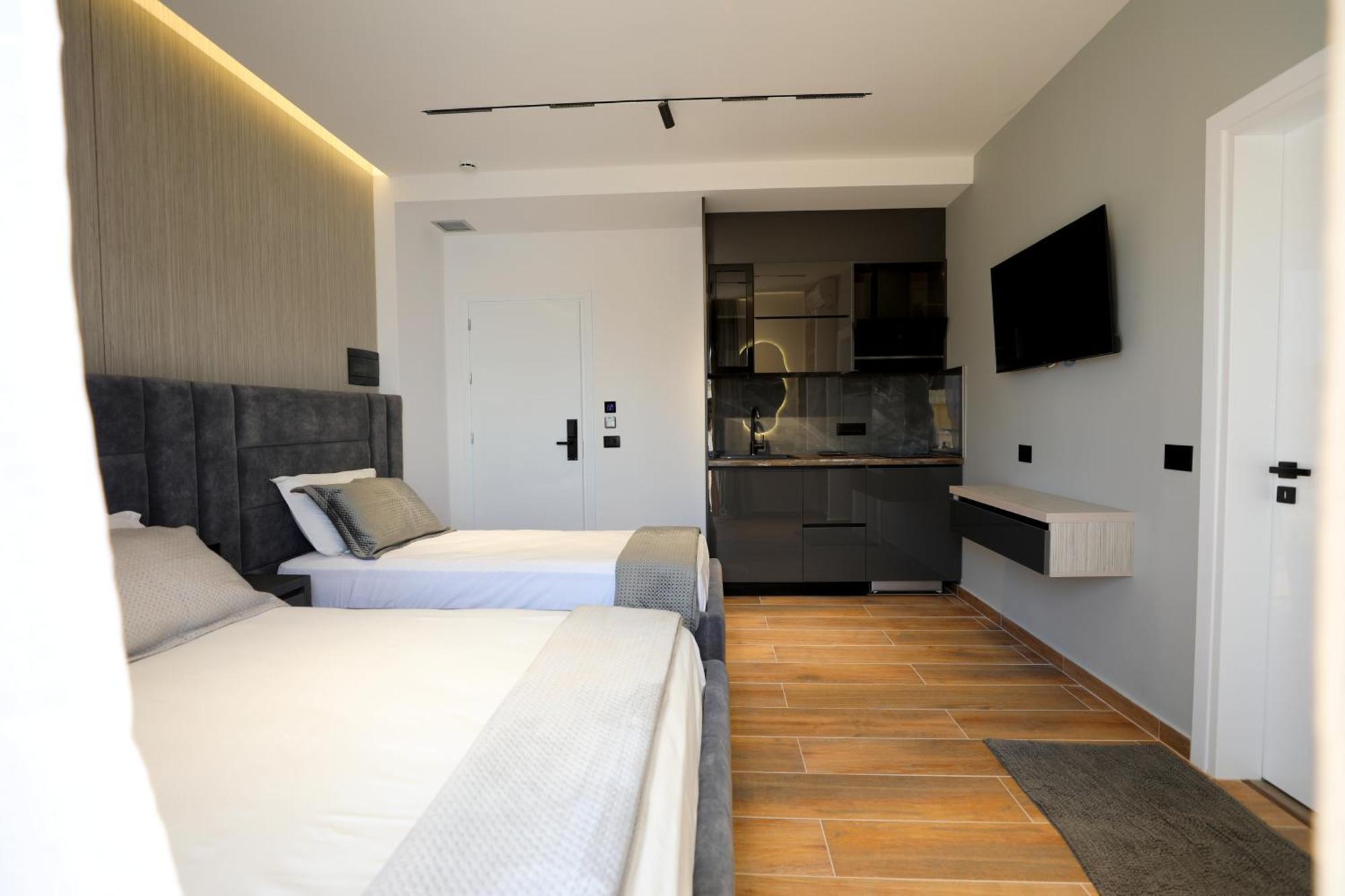 Apartments Romario Sarandë Buitenkant foto