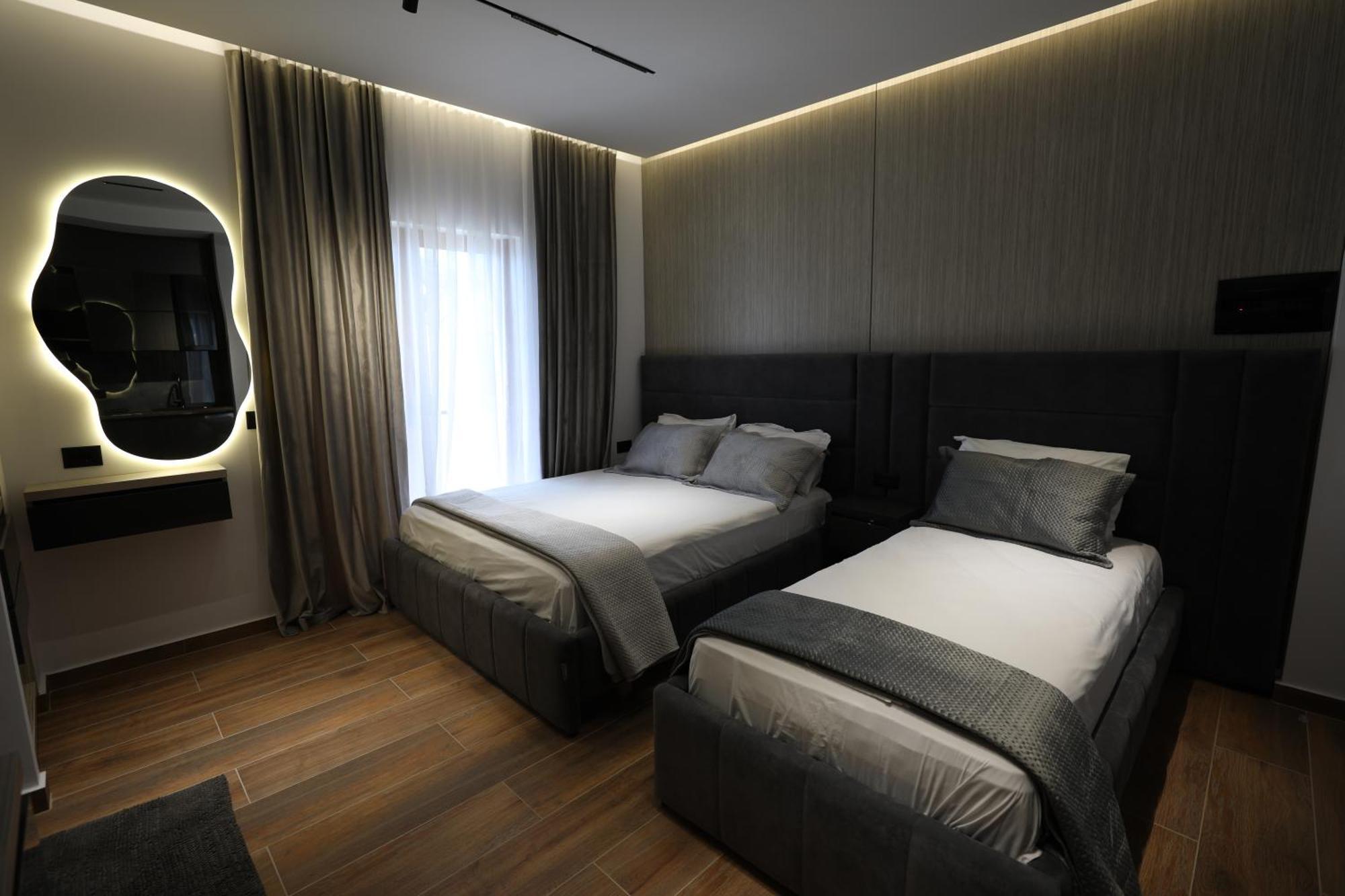 Apartments Romario Sarandë Buitenkant foto