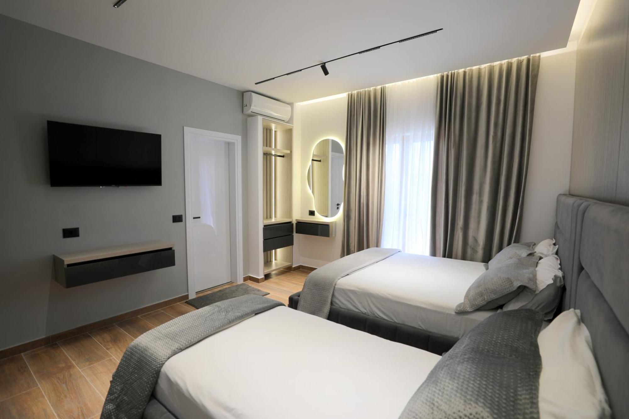 Apartments Romario Sarandë Buitenkant foto